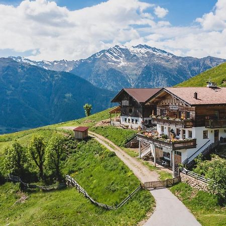 Ferienwohnungen Wiesbauer Schenna Buitenkant foto