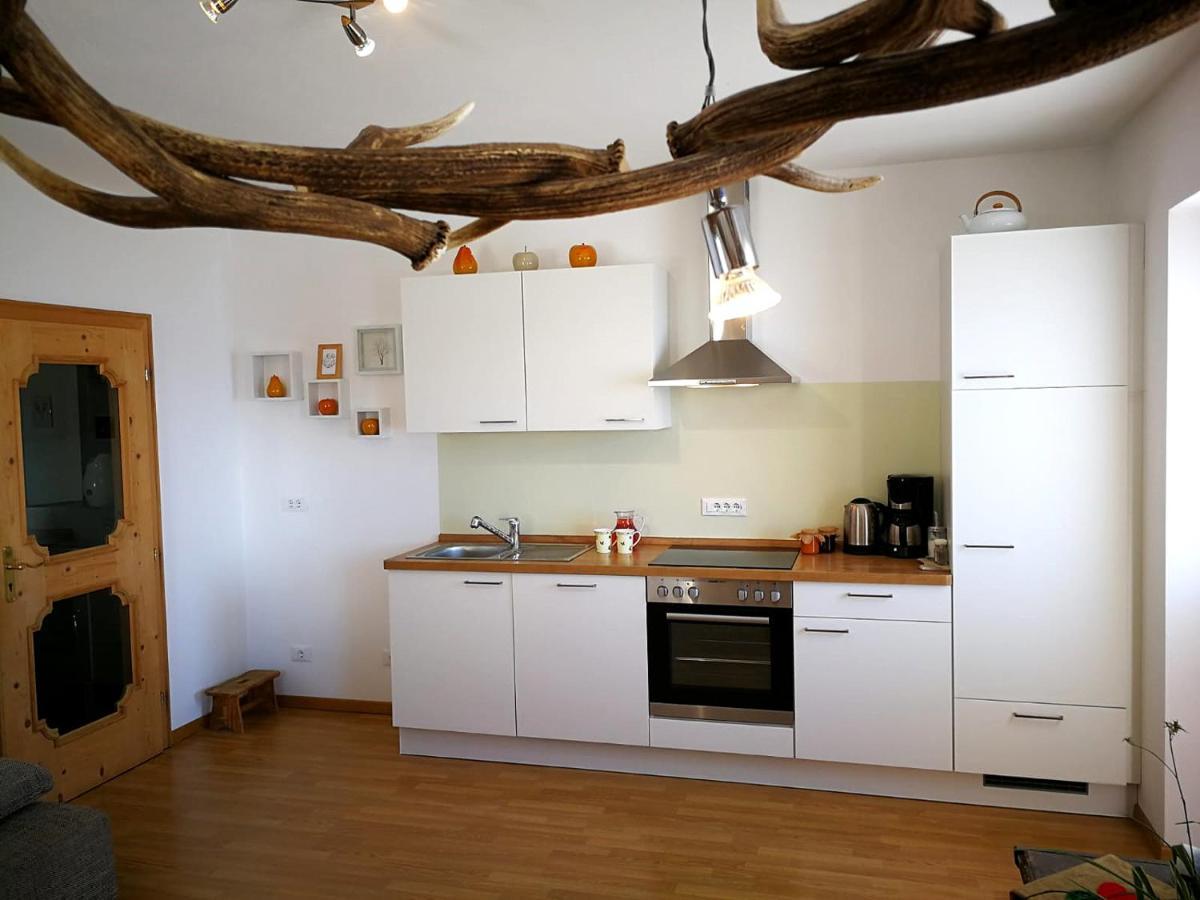 Ferienwohnungen Wiesbauer Schenna Buitenkant foto