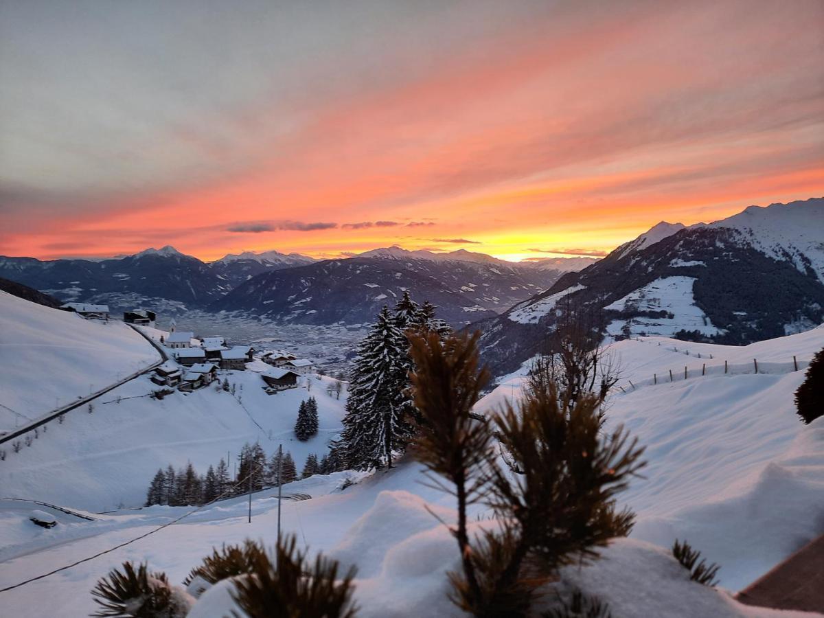 Ferienwohnungen Wiesbauer Schenna Buitenkant foto