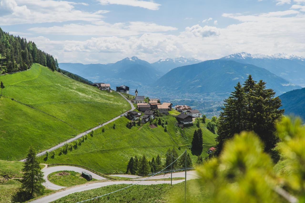 Ferienwohnungen Wiesbauer Schenna Buitenkant foto