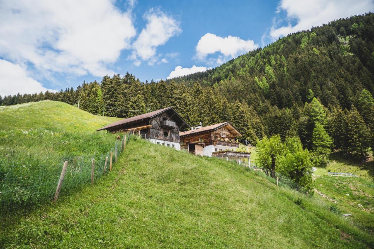 Ferienwohnungen Wiesbauer Schenna Buitenkant foto